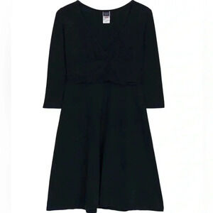 Patagonia black casual organic cotton athletic mini 3/4  sleeve Margot dress M